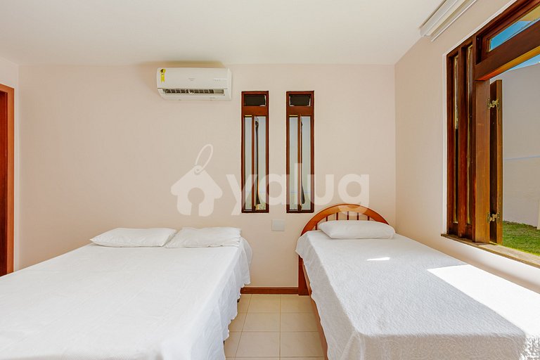 GB153 Perfect 4/4 House with Pool in Beachfront Gated