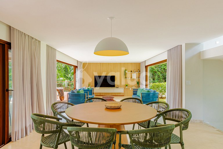 Excelente Casa com 4 suítes - Praia do Forte