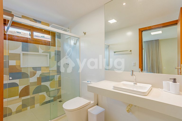 Excellent House with 4 suites - Praia do Forte