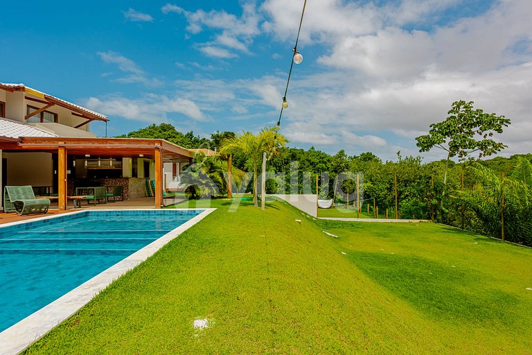 Excelente Casa com 4 suítes - Praia do Forte