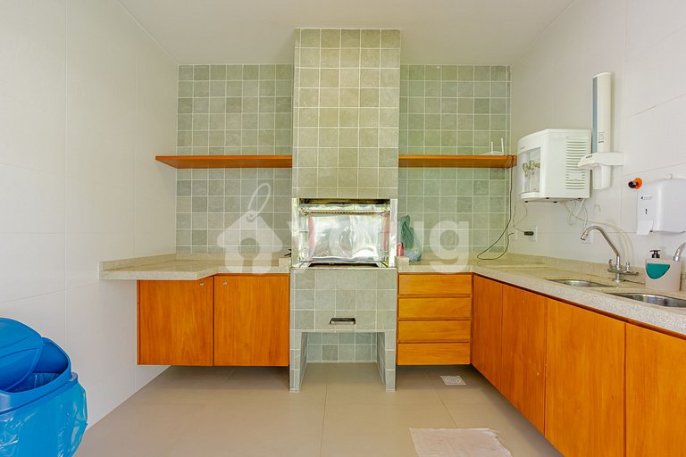 Excelente apartamento 600m com 2 suítes - Imbassaí