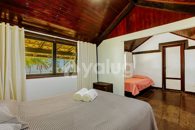 GB155 Bela Casa beira-mar c/ piscina 5/4 Guarajuba
