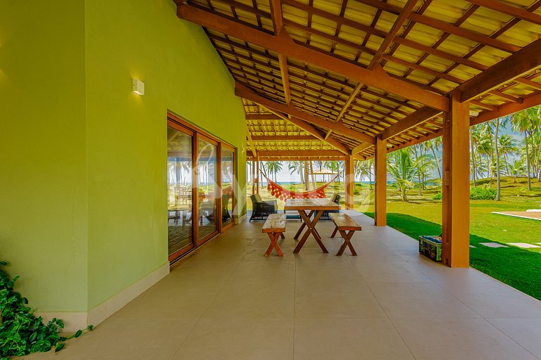 BV09 6/4 Oceanfront House Pool 70m from Busca Vida Beach