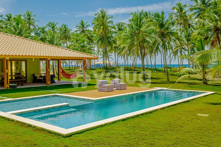 BV09 6/4 Oceanfront House Pool 70m from Busca Vida Beach