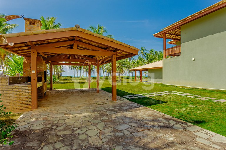 BV09 Casa Beira mar 6/4 c/ Piscina a 70m da Praia Busca Vida
