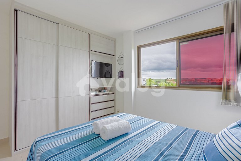 Ap Exclusivo 850m da praia Cond. c/ piscina - Praia do Forte