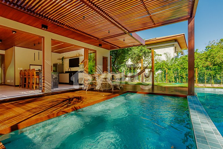 PF01 Mansão Alto Padrão c/ Piscina e Hidromassagem
