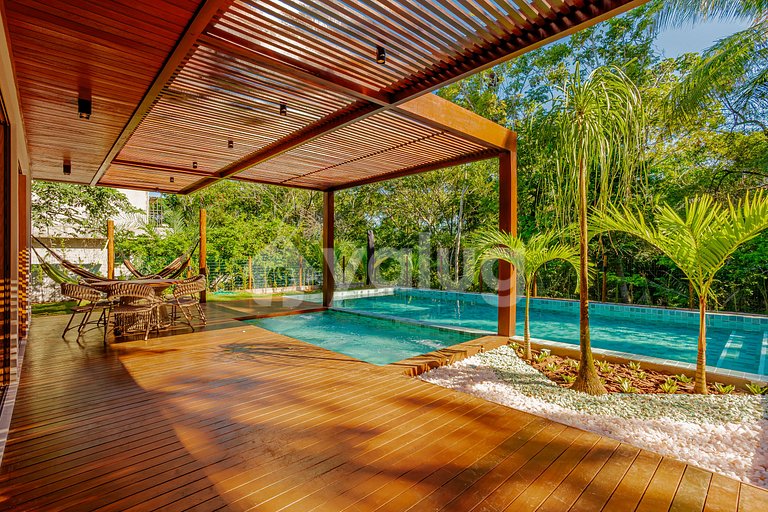 PF01 Mansão Alto Padrão com/ Piscina e Hidromasaje