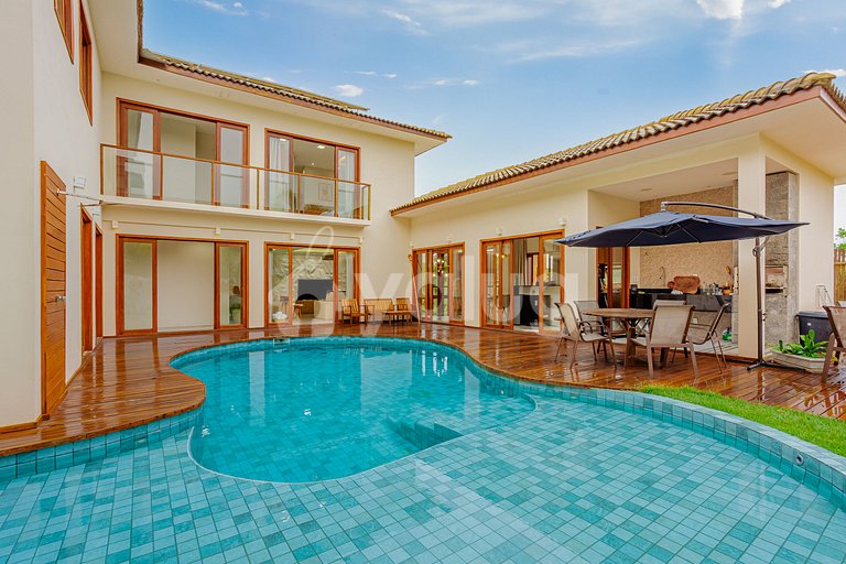 PF 159 High-end house with pool and 5 suites  Praia do Forte