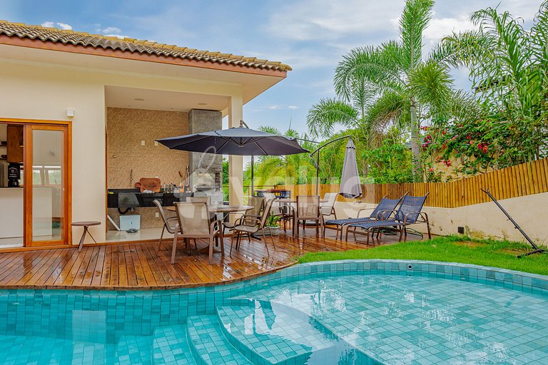 PF 159 High-end house with pool and 5 suites  Praia do Forte