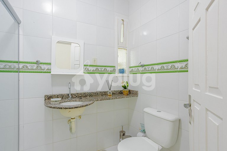 GB157 Casa con 4 suites y piscina 500m de la playa Guarajuba