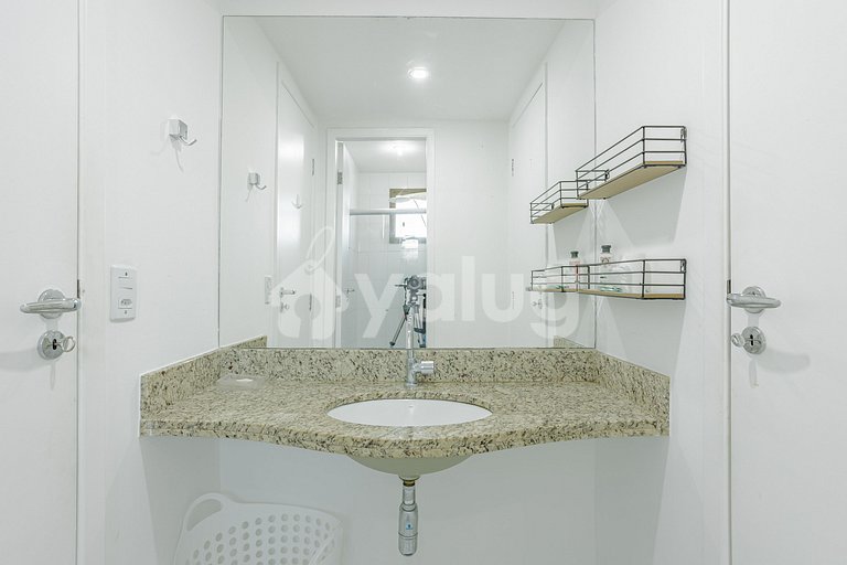 GB158 Perfeito Apartamento 3/4 Cond. c/  Piscina Guarajuba