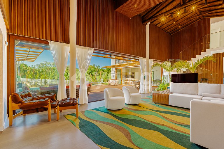 PF160 High-End Home, 6 Suites, Pool with Hydro-massage