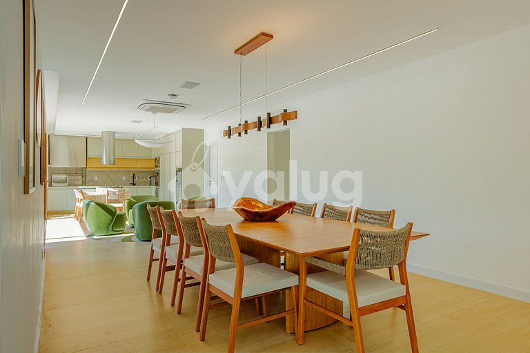 PF160 Casa de alto nivel, 6 suites, piscina con hidromasaje.