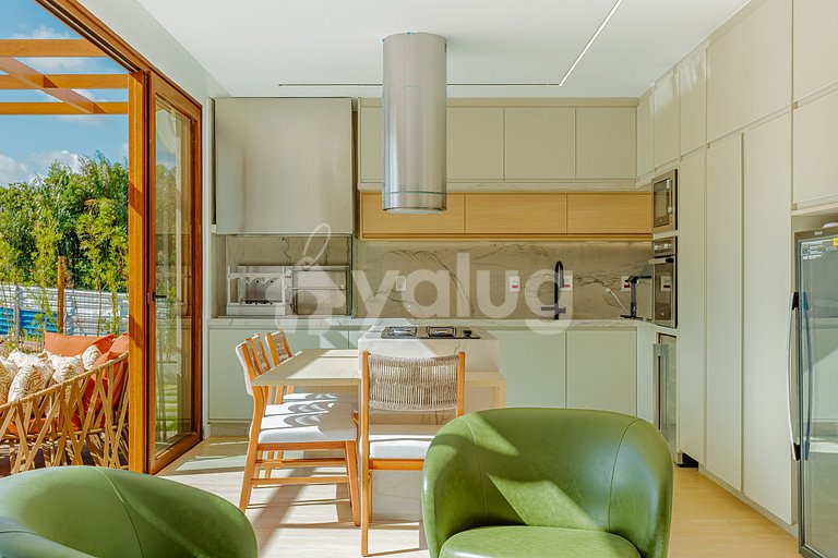 PF160 High-End Home, 6 Suites, Pool with Hydro-massage