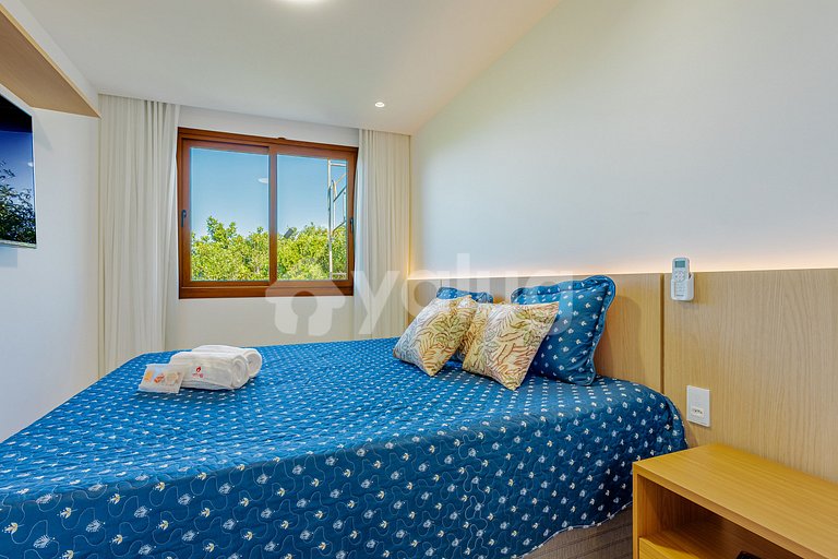 PF160 High-End Home, 6 Suites, Pool with Hydro-massage