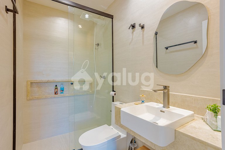 PF160 Casa Alto Padrão 6 Suítes Piscina c/ Hidromassagem