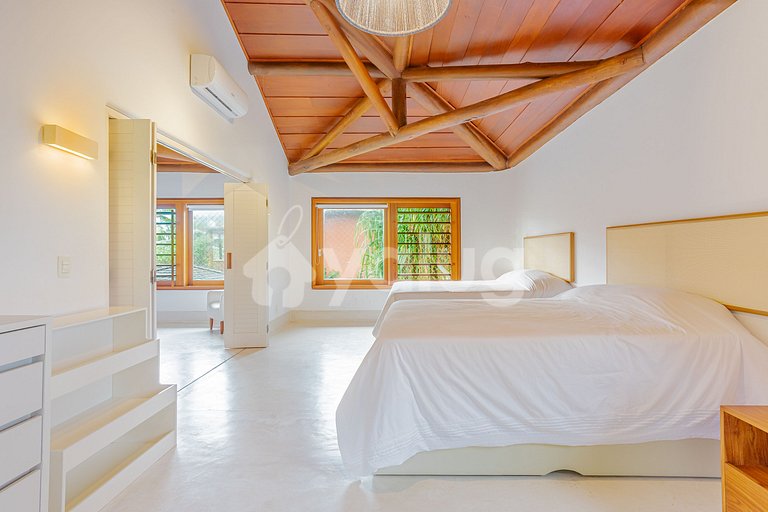 Excelente Mansão 7 Suítes, Pé Na Areia - Busca Vida