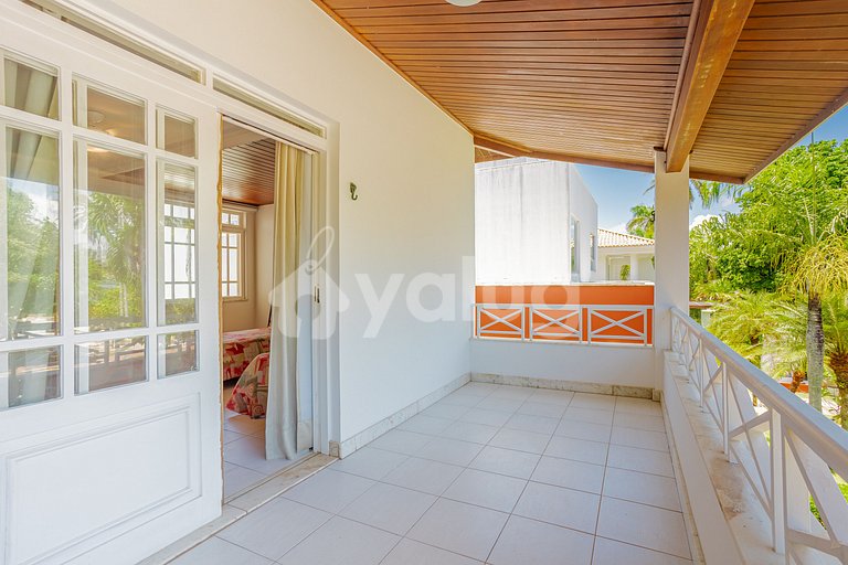 Beautiful House 5 Suites 500m from the Beach - Busca Vida