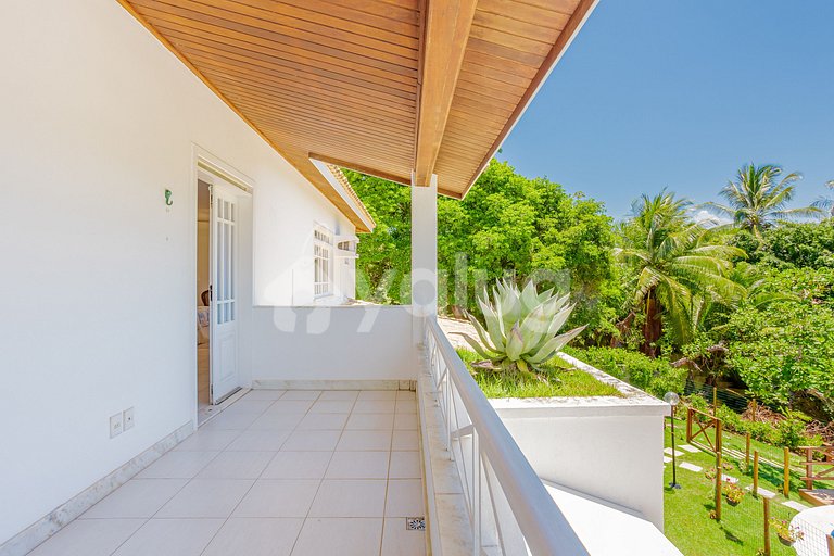 Beautiful House 5 Suites 500m from the Beach - Busca Vida