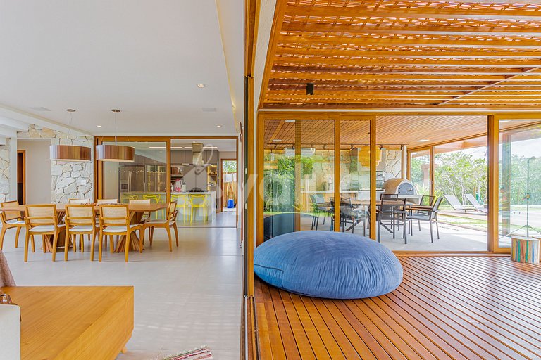 Casa Alto Padrão 6 Suítes - Condomínio Praia Bella