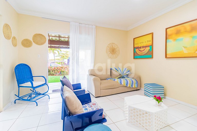 Cozy 4-Suite House with Private Pool in Guarajuba