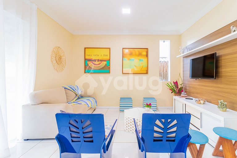 Cozy 4-Suite House with Private Pool in Guarajuba