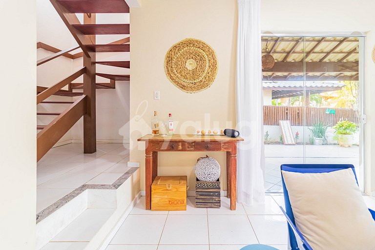 Cozy 4-Suite House with Private Pool in Guarajuba