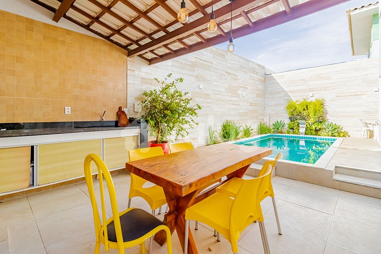 Excelente Casa 4 Quartos em Guarajuba com Piscina e WiFi