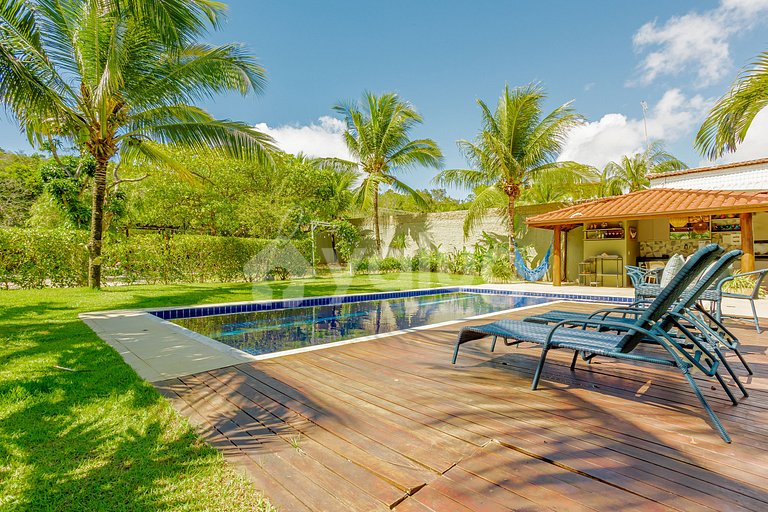 Increíble Casa con Piscina - Busca Vida