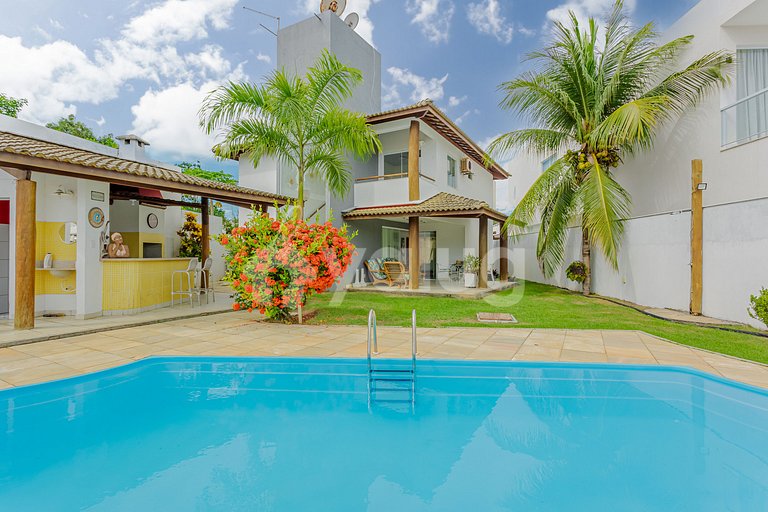 Ótima Casa 5/4 - Piscina e Churrasqueira